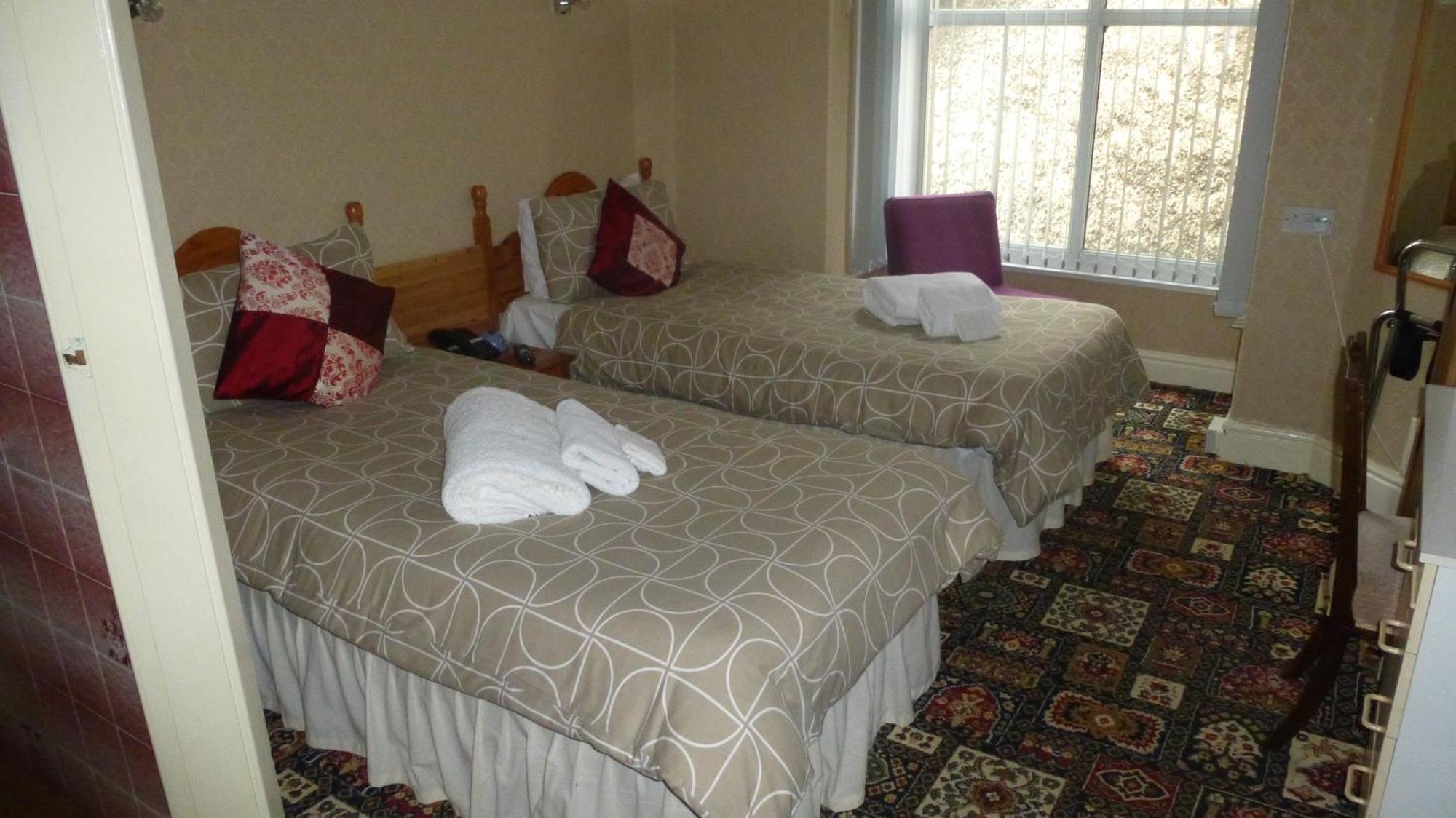 Whitehall Guest House Colwyn Bay Habitación foto