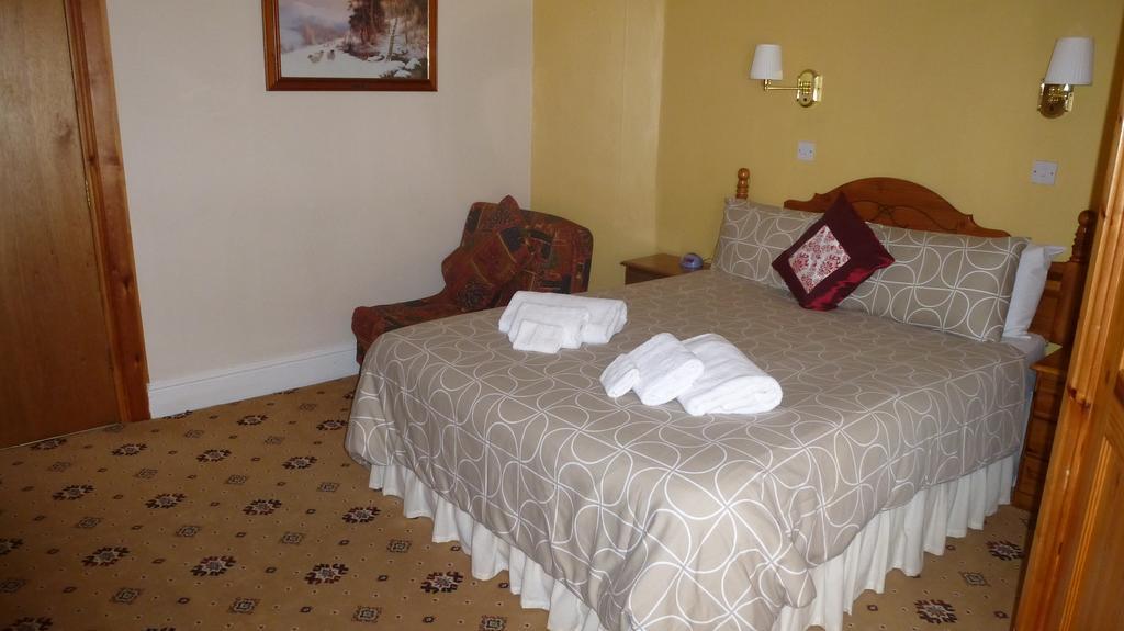 Whitehall Guest House Colwyn Bay Exterior foto